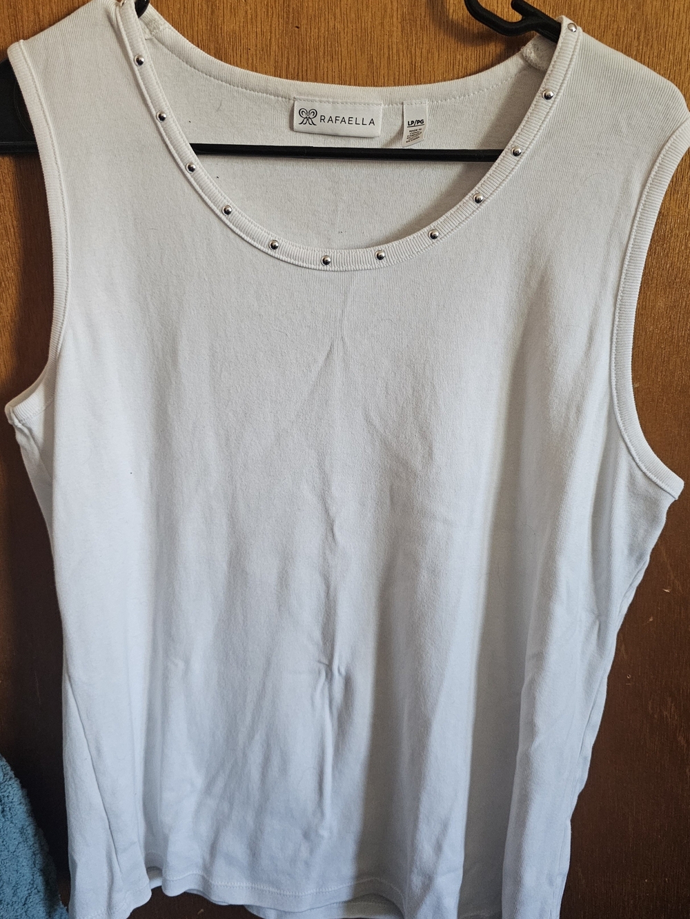 Rafaella White Sleeveless Stud-Trim Scoop Tank